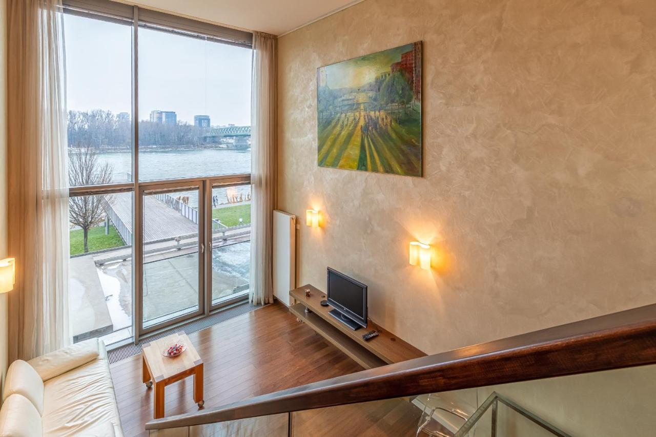 Luxury With Danube River View 布拉迪斯拉发 外观 照片